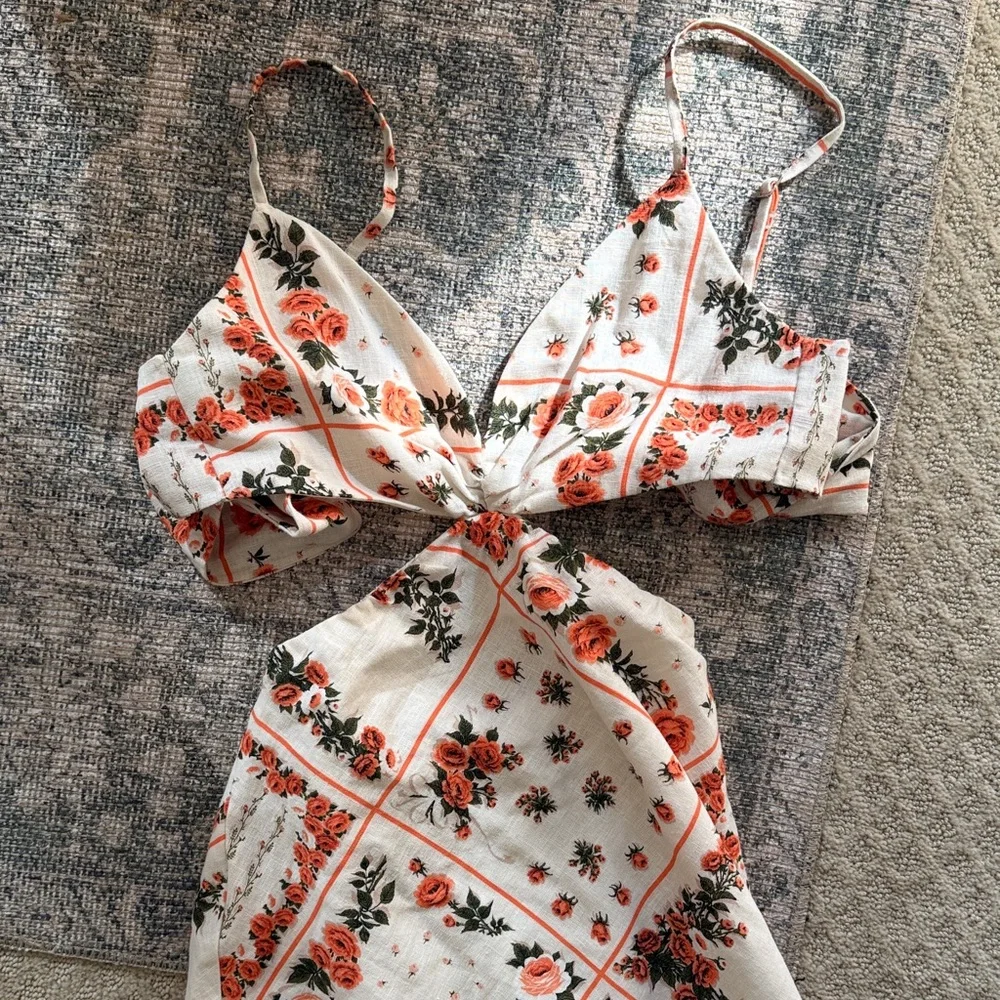 Floral Tie back linen dress